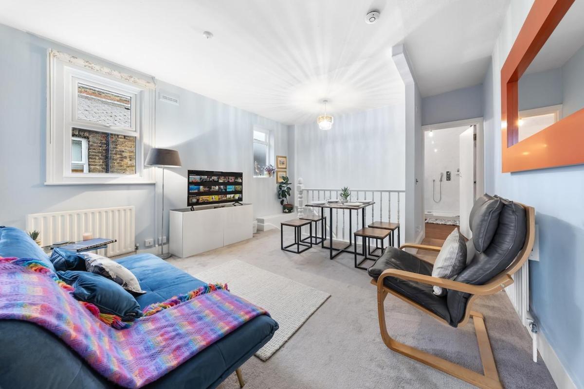 Lovely Split Level 2 Bedroom Flat In Nw Apartment London