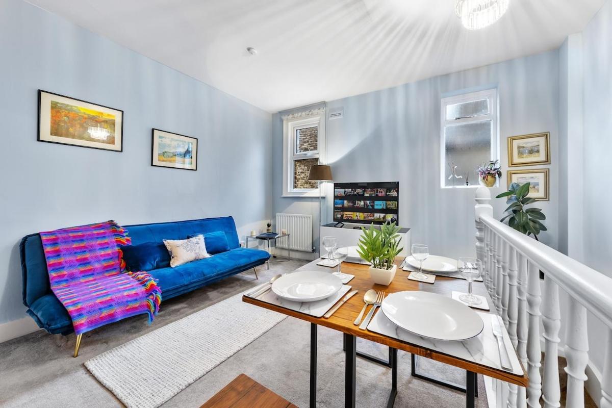 Apartment Lovely Split Level 2 Bedroom Flat In Nw