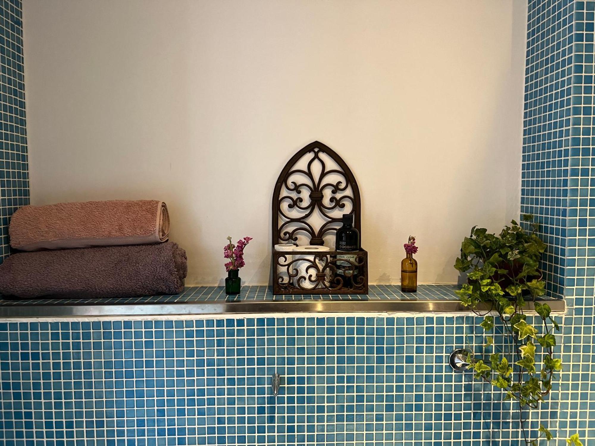 Maison d'hôtes Creative Oasis In The Heart Of *