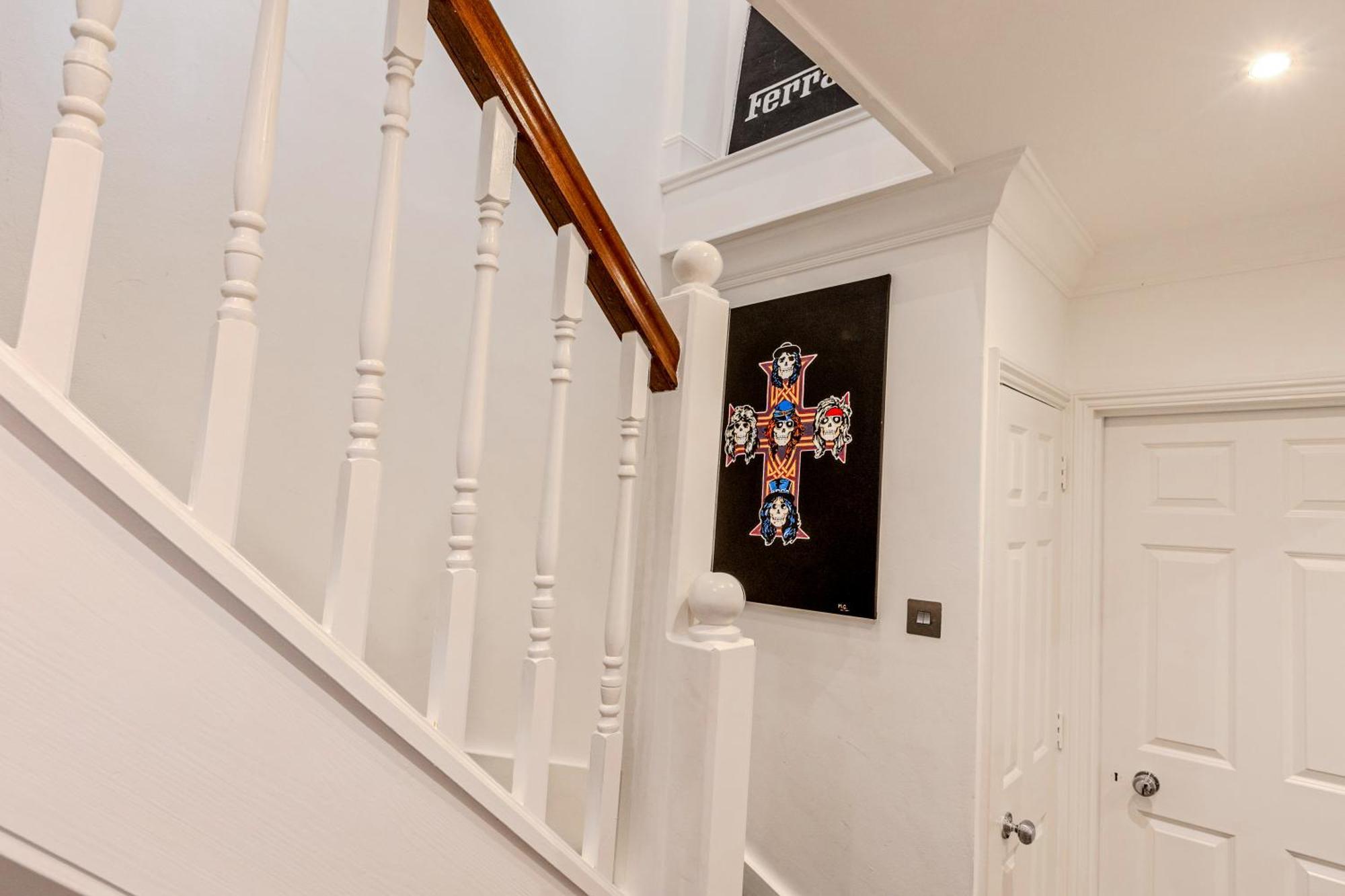 Lägenhet New 3lvl 3br With Garden, Prime Knightsbridge *