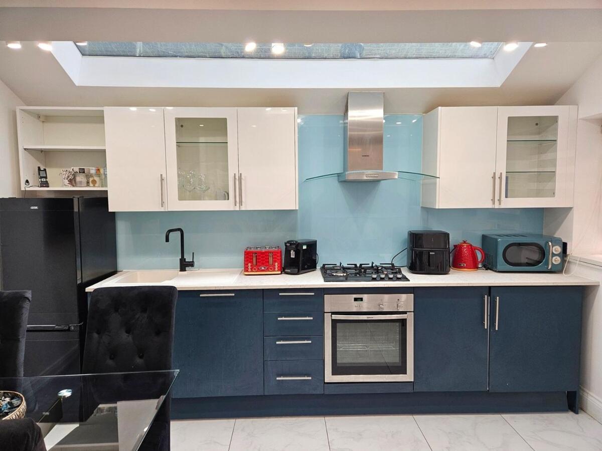 Sensational London-callcott Apartment *