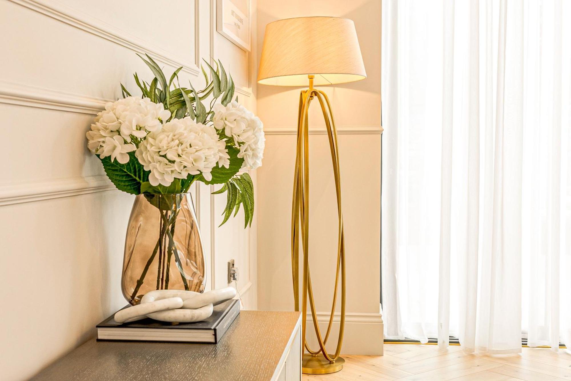 Astounding 4br Haven With Garden Queens Park Tube London