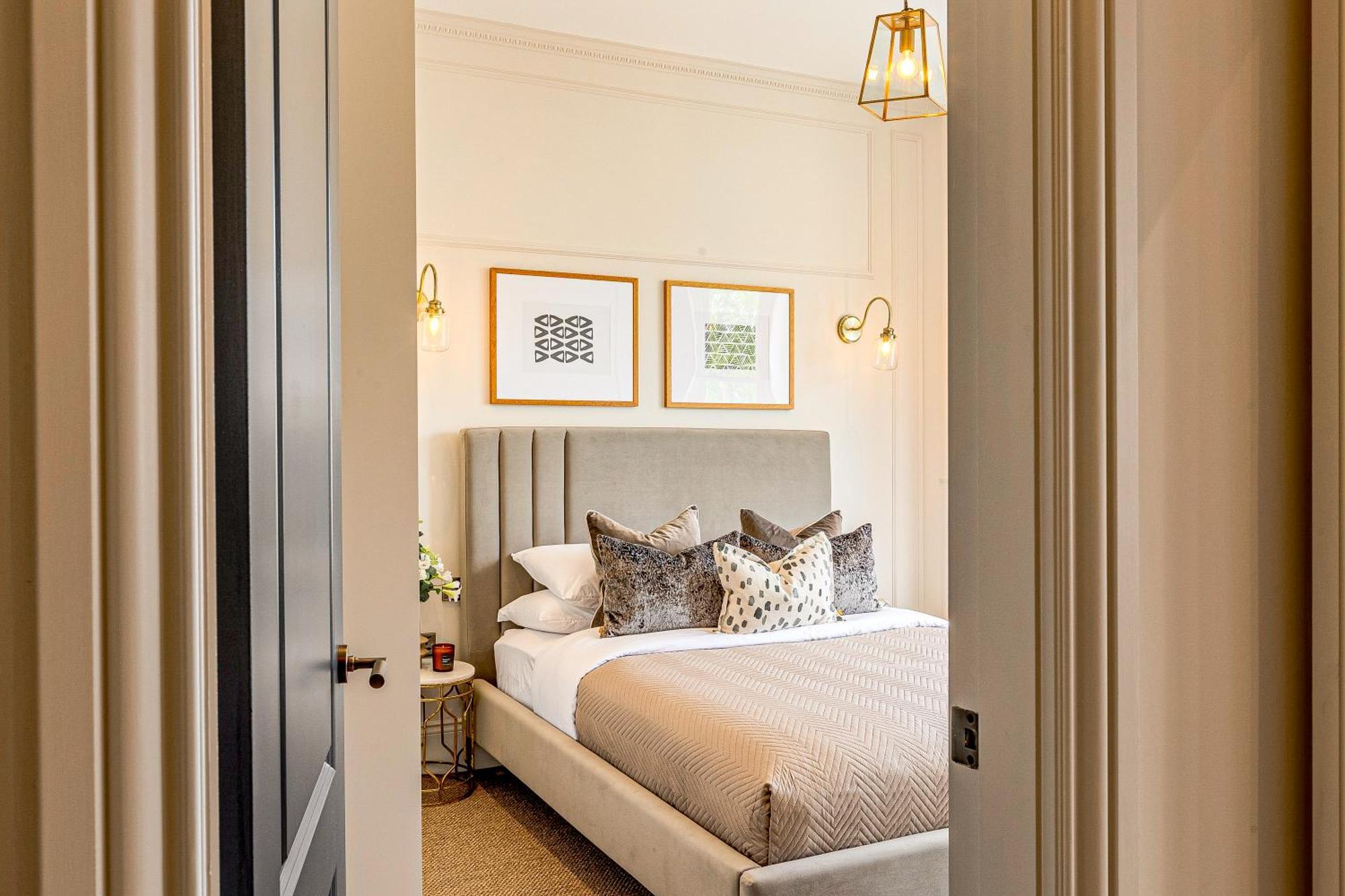 Apartment Astounding 4br Haven With Garden Queens Park Tube