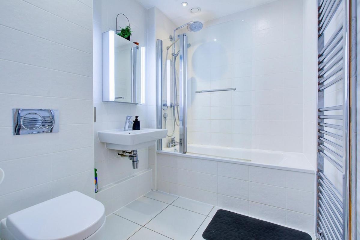 Modern 1-bed Entire Apartment, Zone 2 Appartement