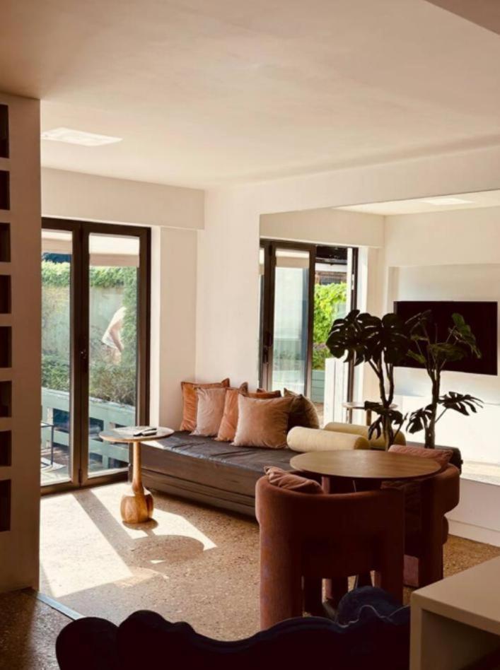 Loft By Let It B Travel Londra