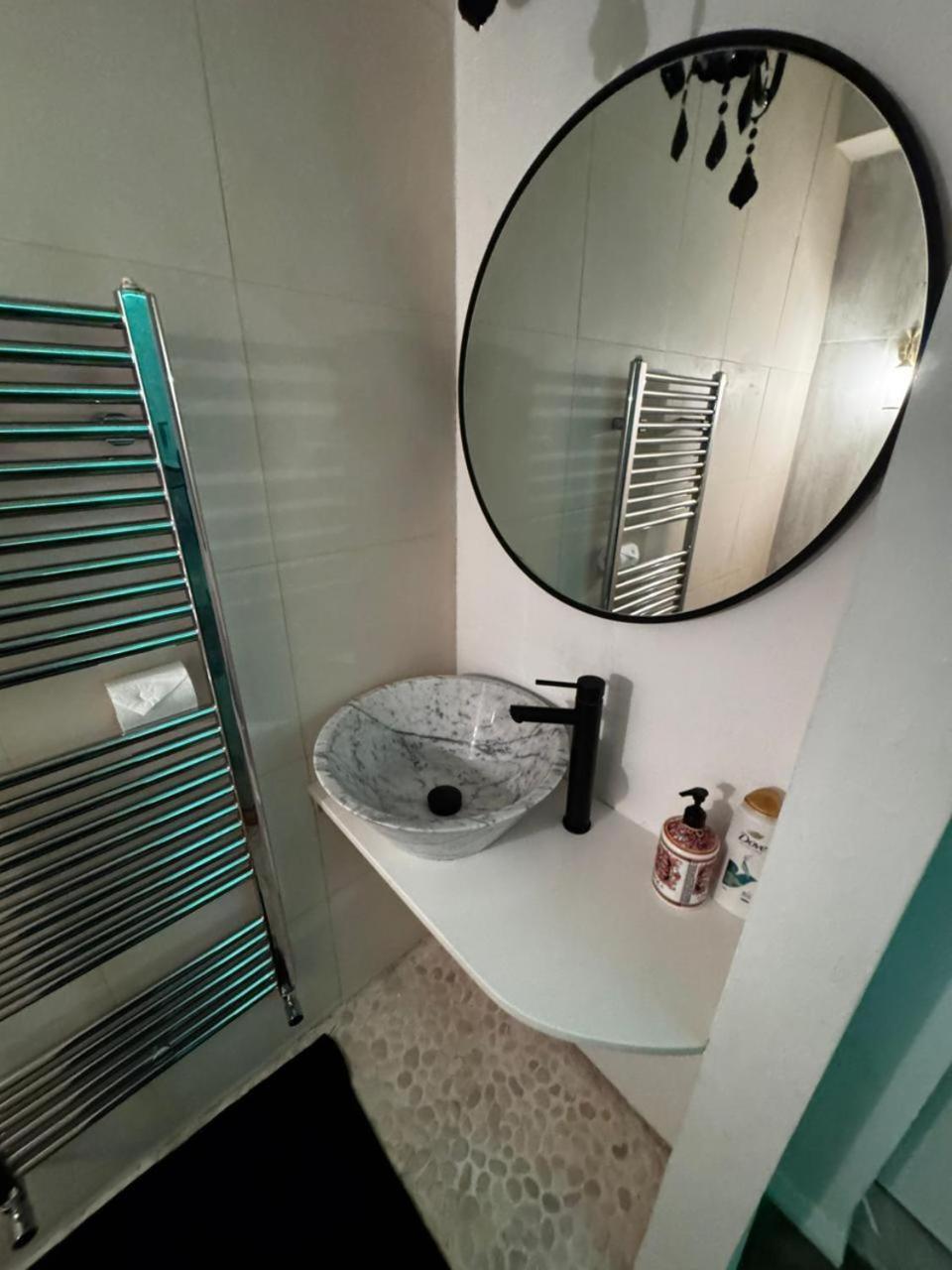 Loft By Let It B Travel Appartamento