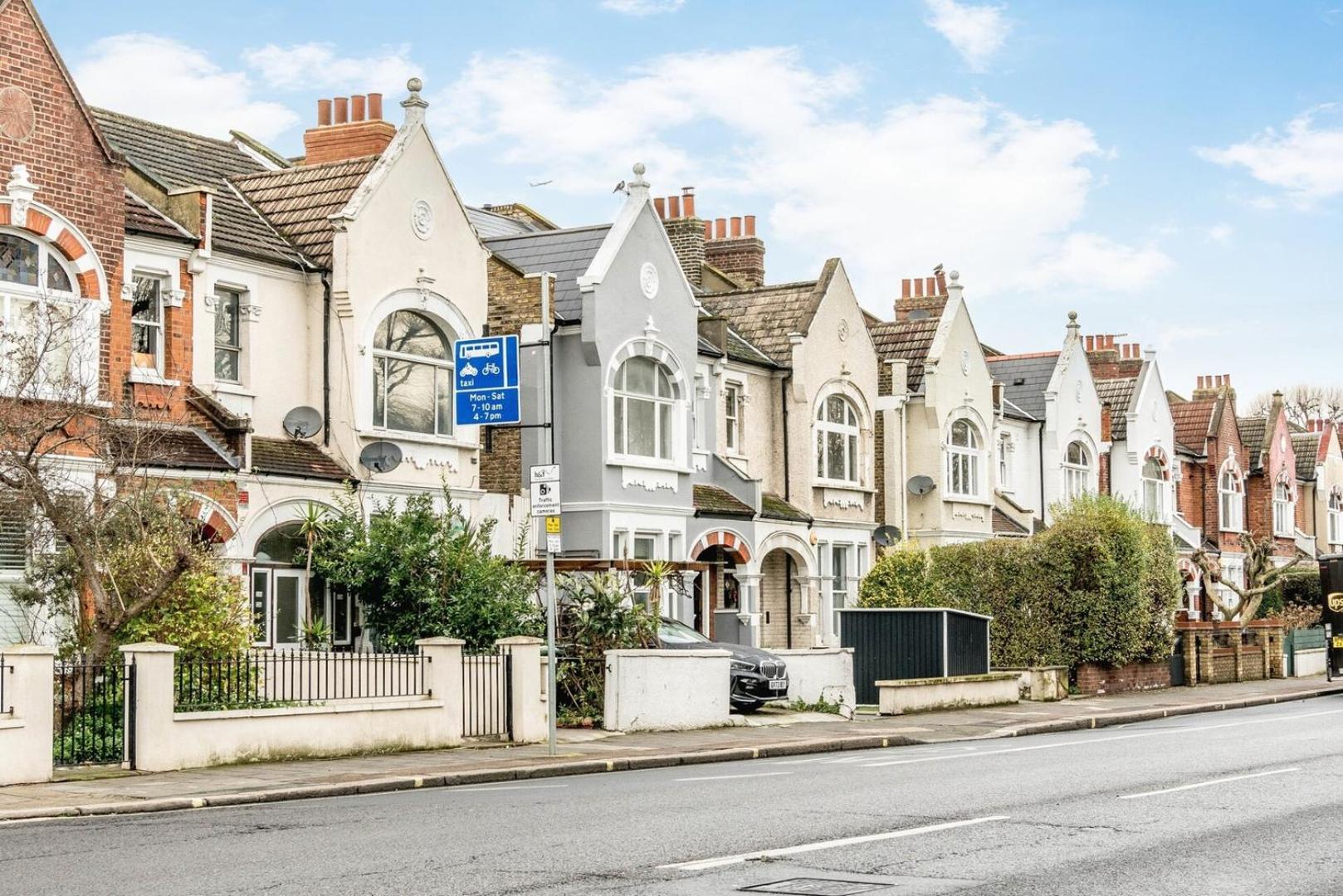 Feriehus Stylish 3b Fulham Flat W/garden Near Thames & Tube *