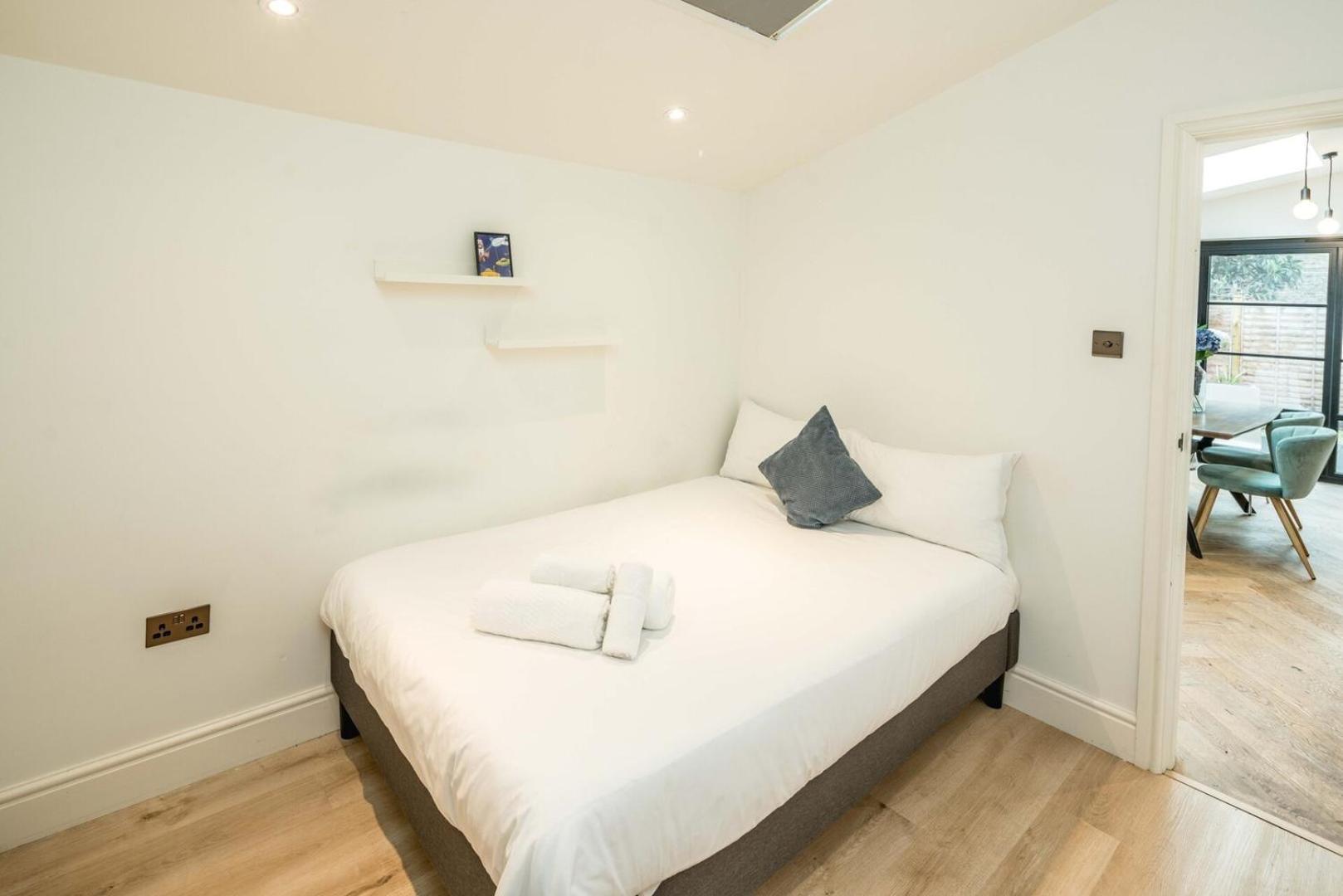 Stylish 3b Fulham Flat W/garden Near Thames & Tube Feriehus London
