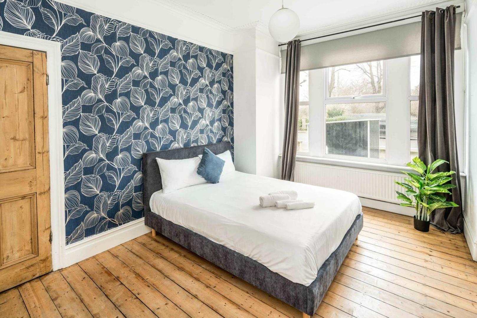 Stylish 3b Fulham Flat W/garden Near Thames & Tube Feriehus *