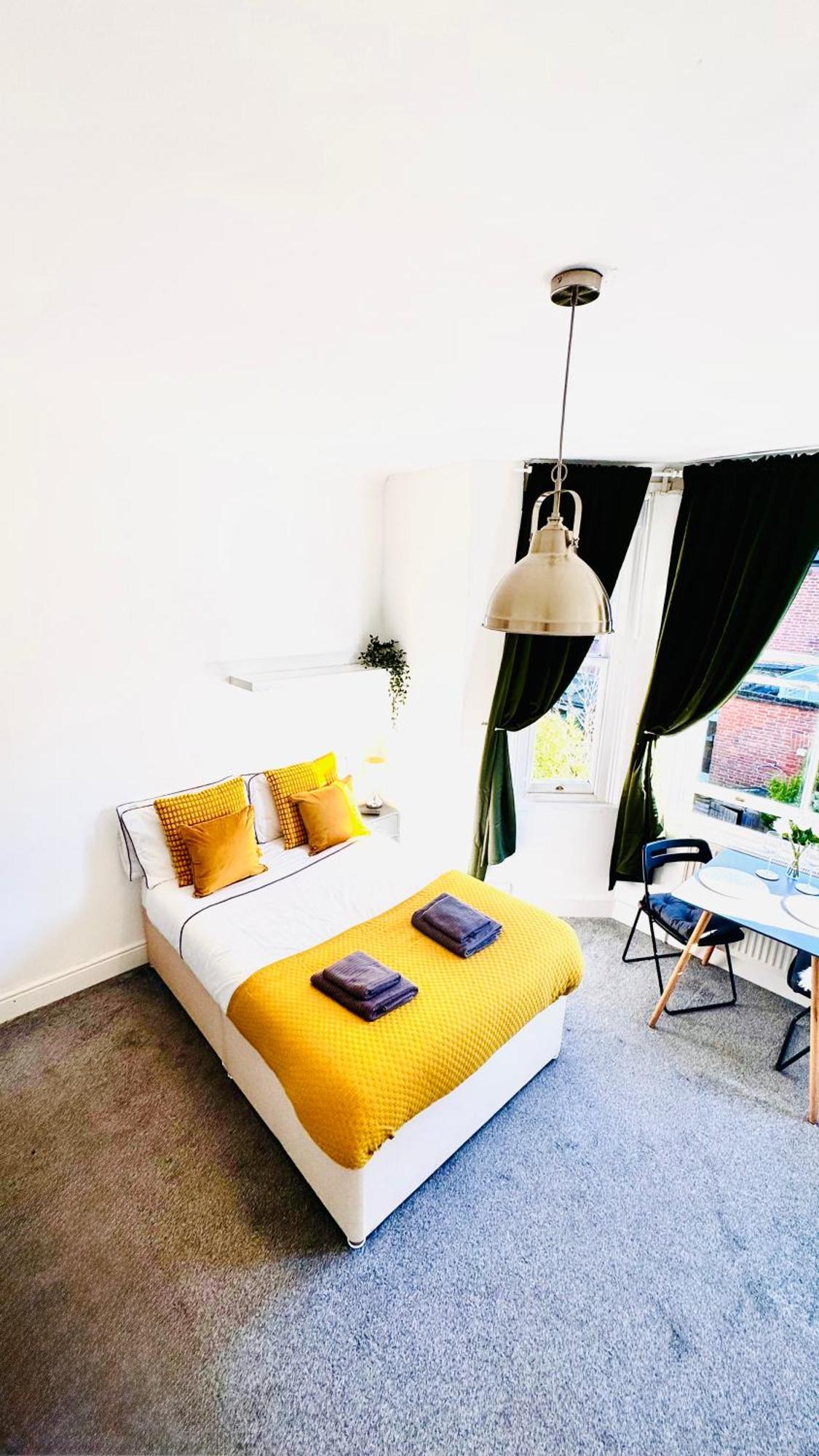 Glenmore * London