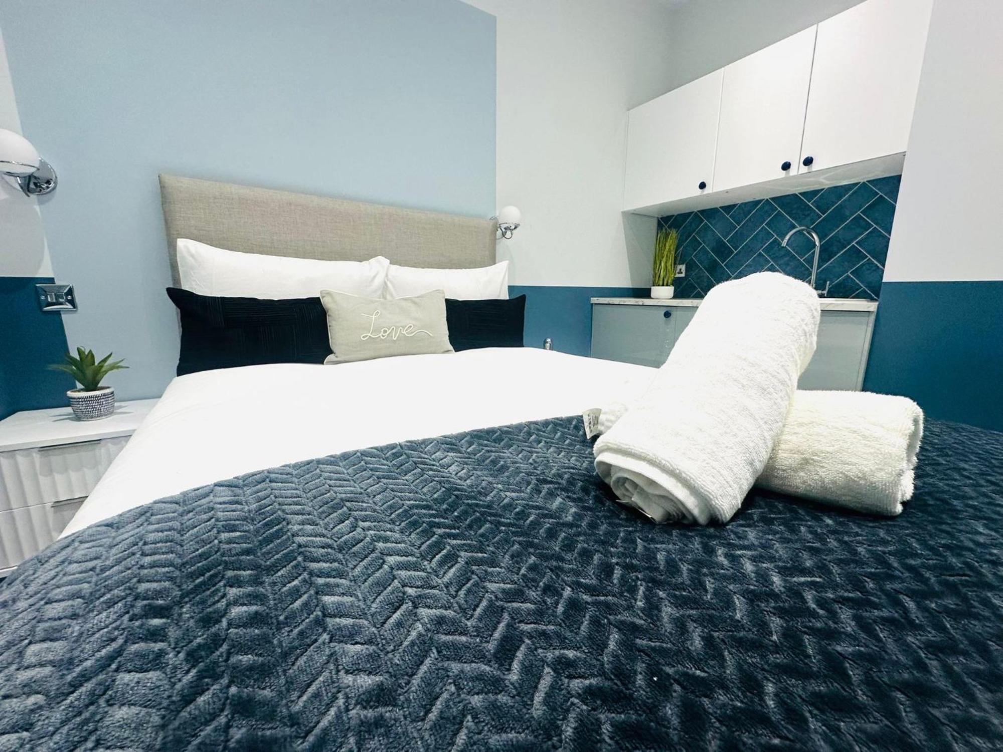 Pensionat Holly B Mini Great Location For Tourist!!! *