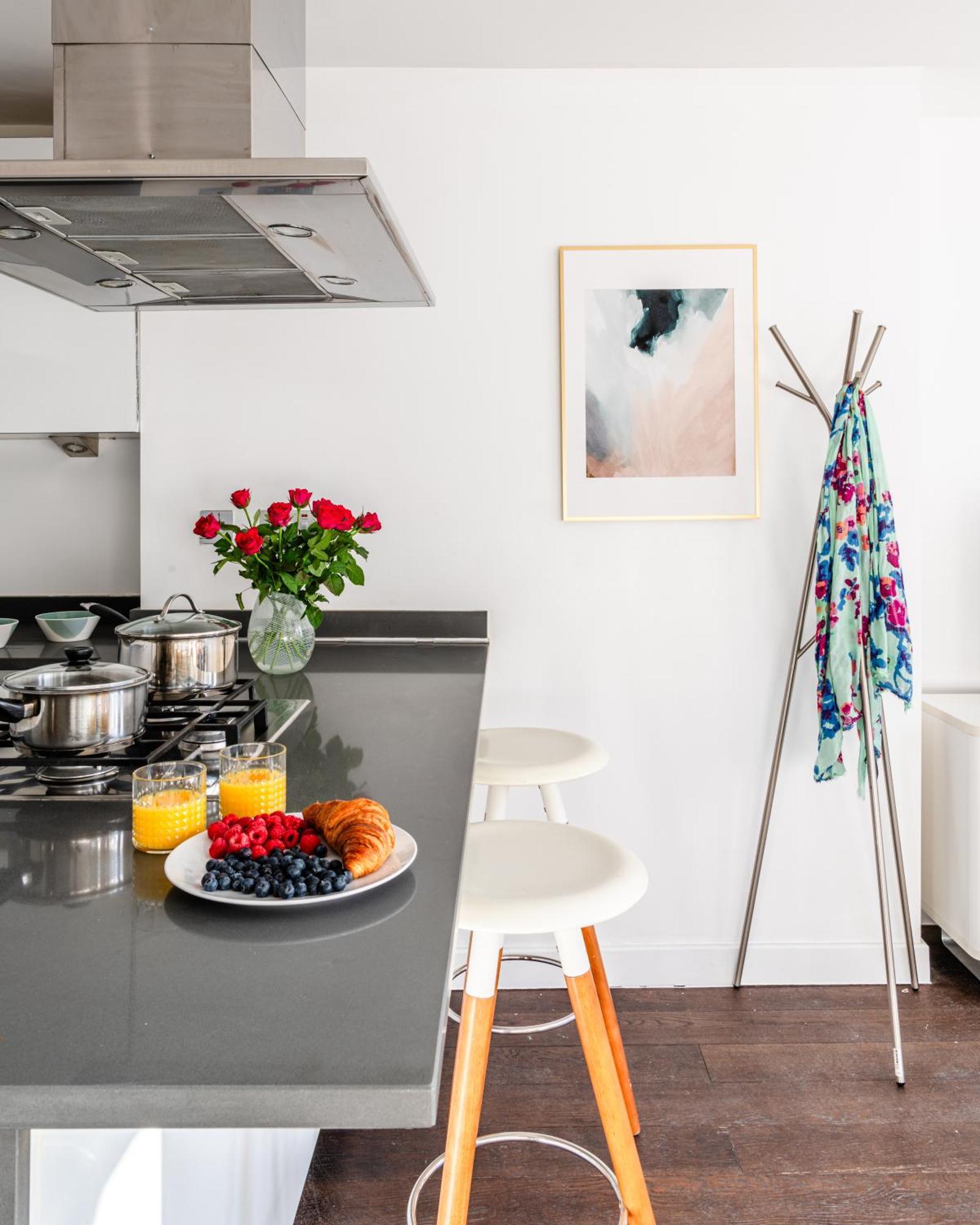 Stylish 1 Bedroom Kings Cross Ideal For 4 Guests By Uk *