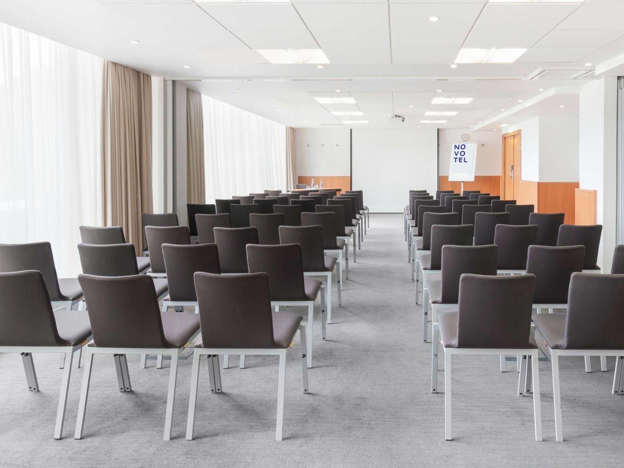 Novotel Excel London