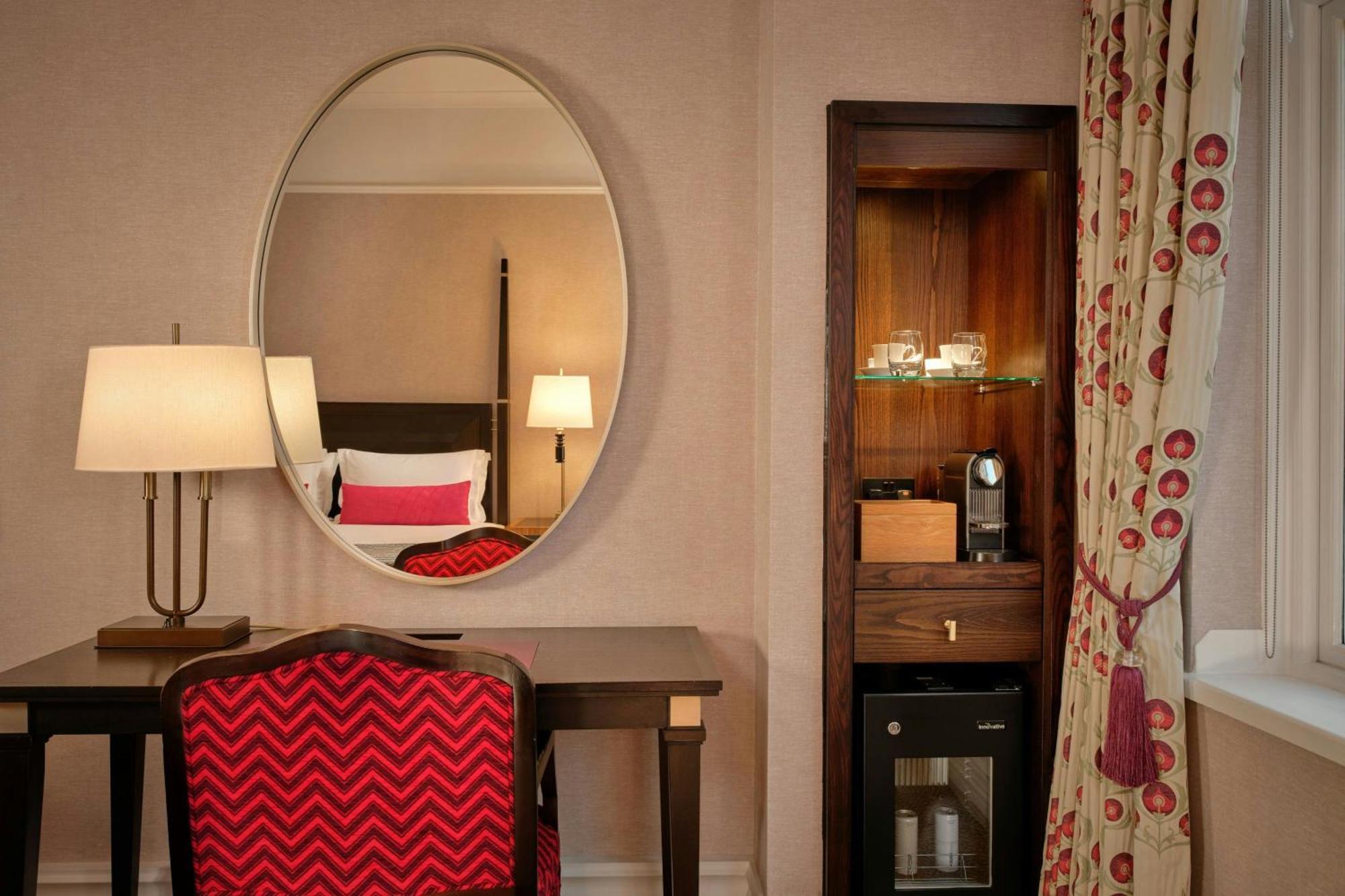 St. Ermin's Hotel, Autograph Collection Hotell London