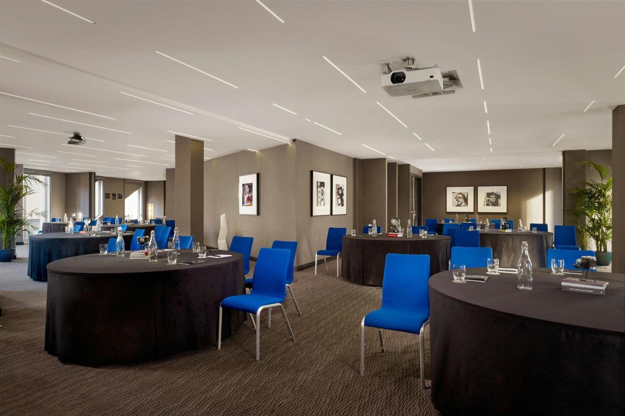 Montcalm East, Autograph Collection Hotel London