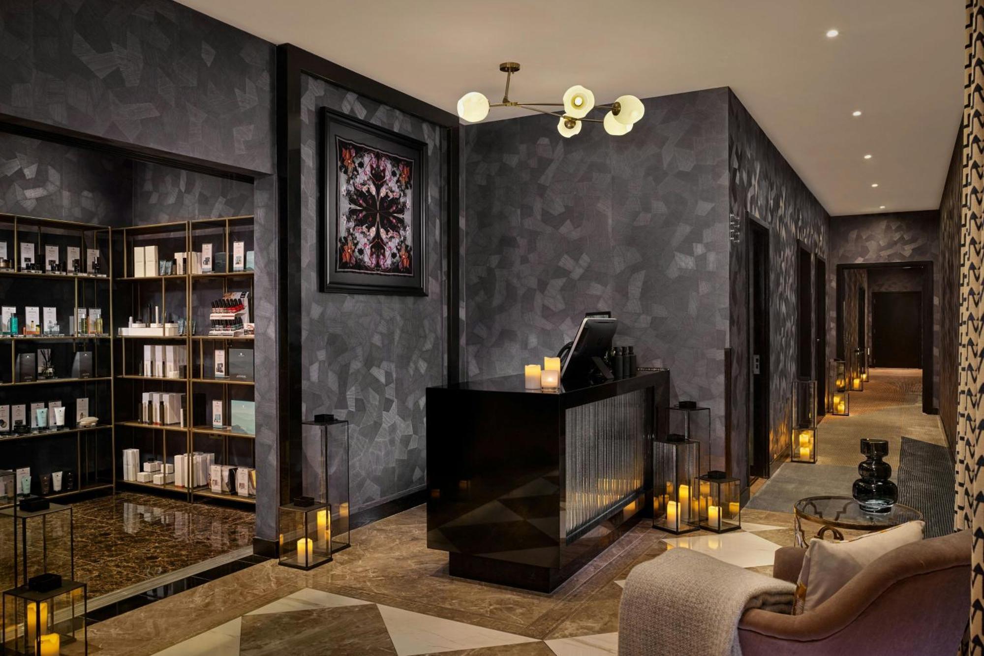 Montcalm East, Autograph Collection London