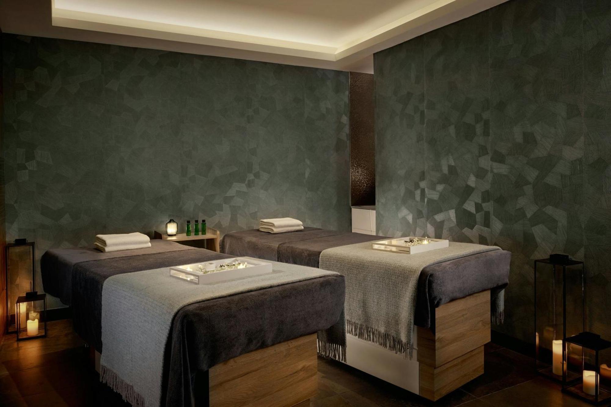 Hotel Montcalm East, Autograph Collection