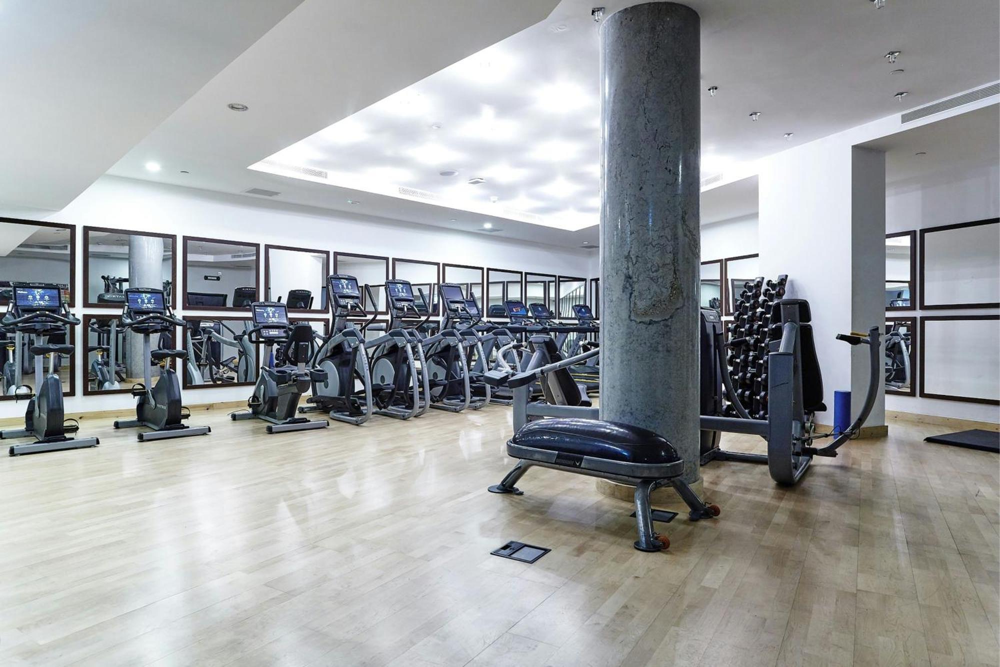 Montcalm East, Autograph Collection 5* London