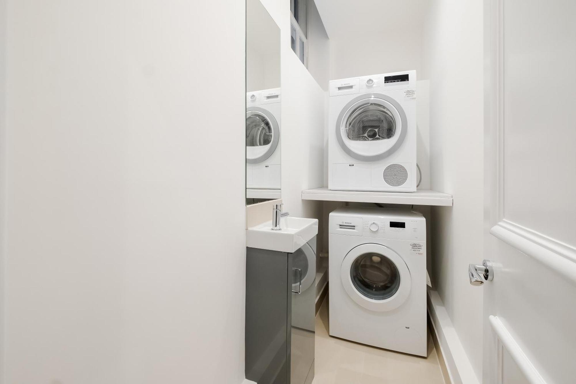 Luxury 2 Bedrooms In South Kensington Semesterbostad London