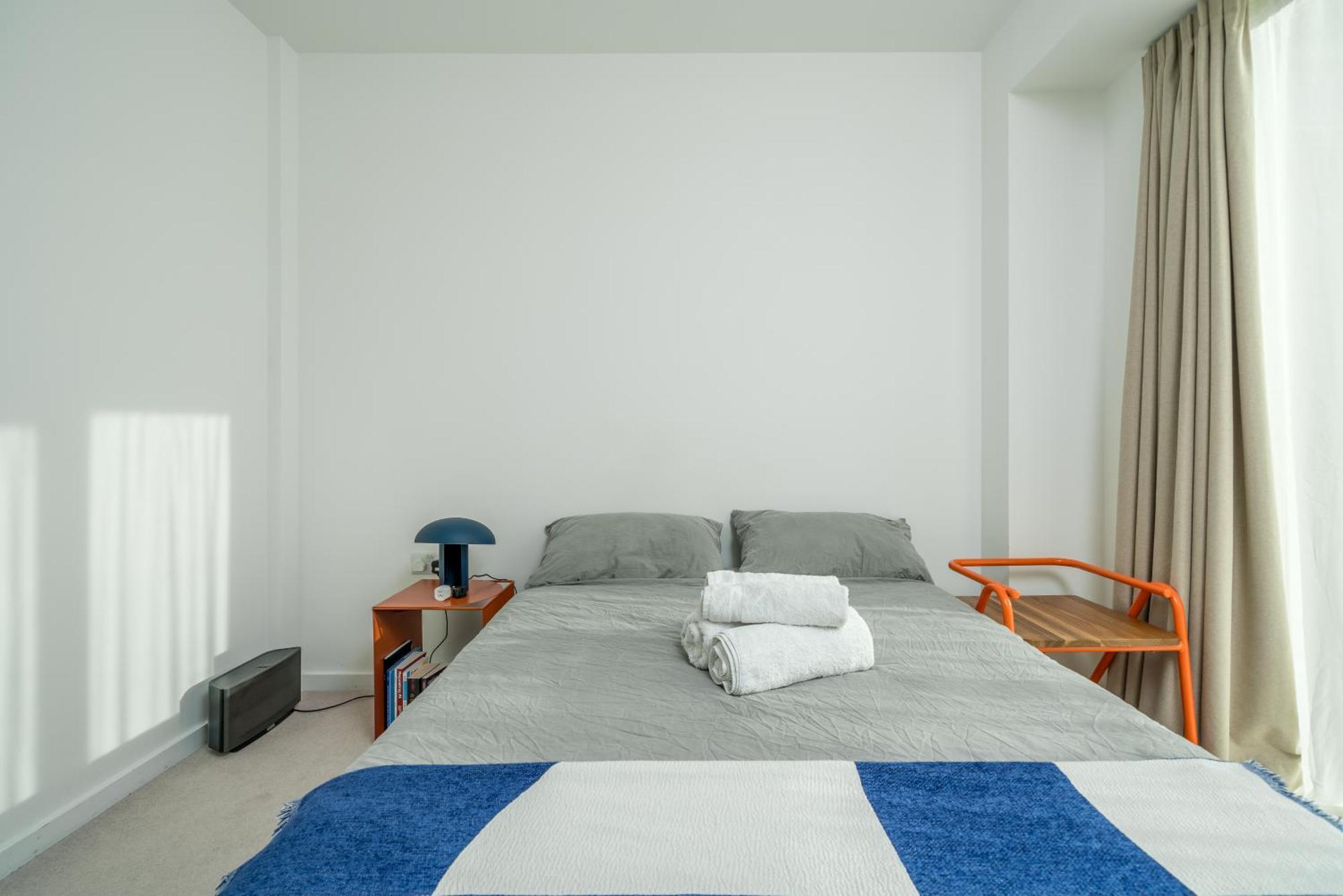 Apartment Waterview With Ultra Fast Wifi Close To Excel And O2, Corporates And Contractors Welcome *