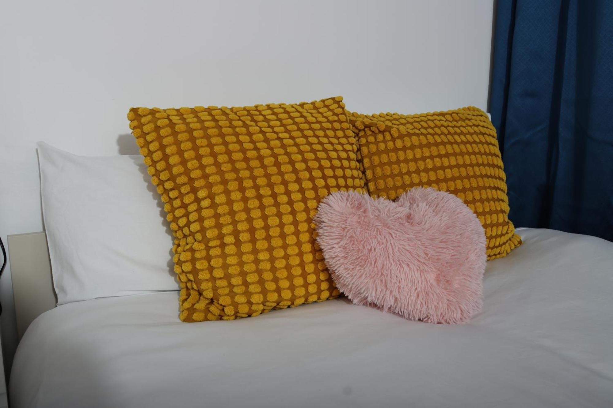 Lägenhet Cosy With Kitchenette And Private Bathroom - 15mins To London! *