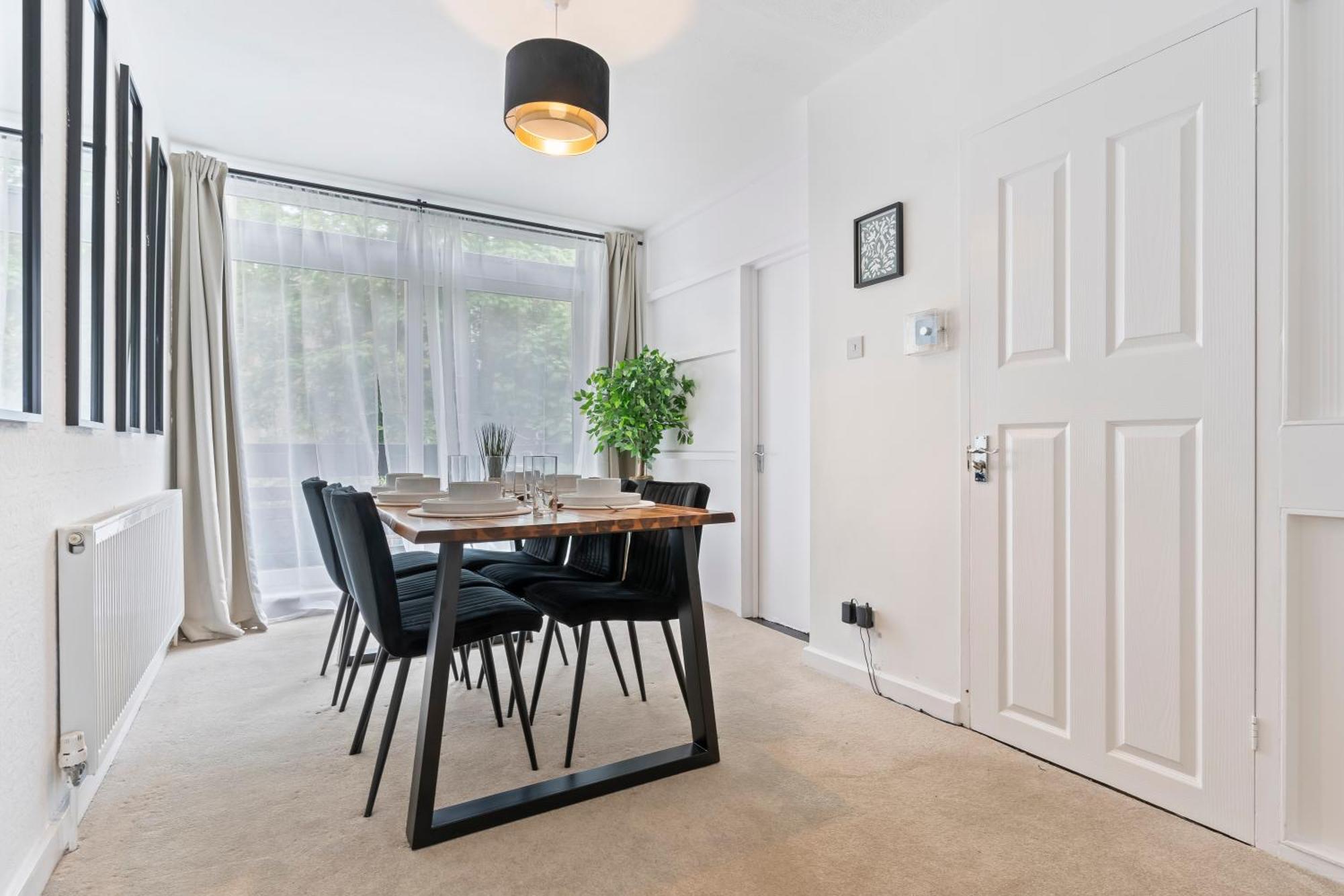 Wembley Stadium Free Parking Ferienhaus *