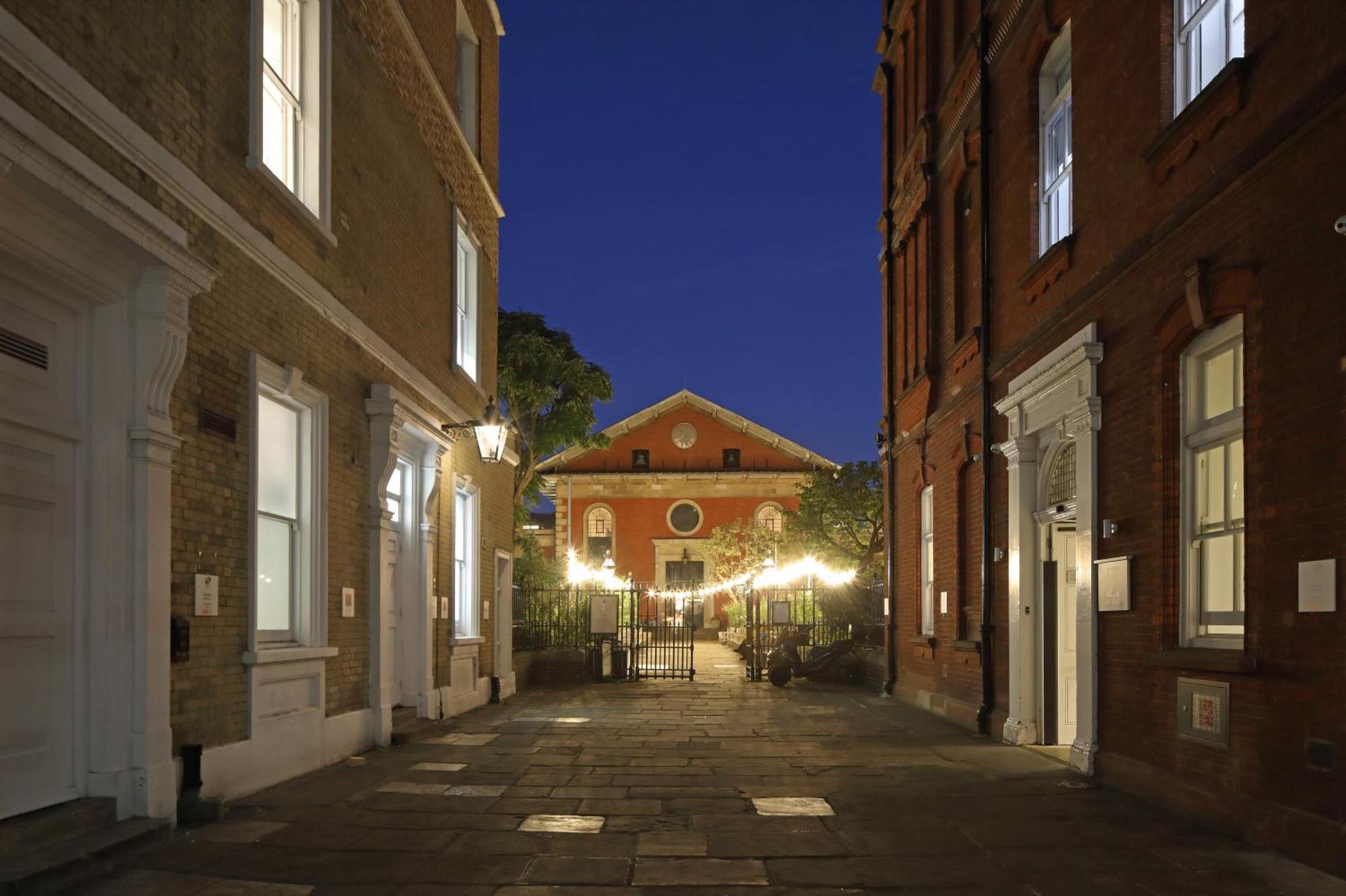 Z Covent Garden Hotel 3*