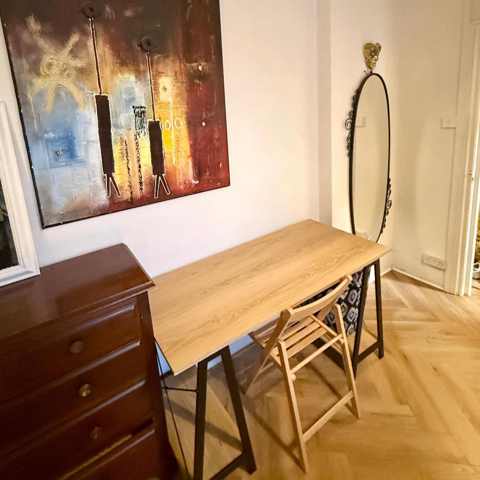 Stylish Flat In London! Lägenhet