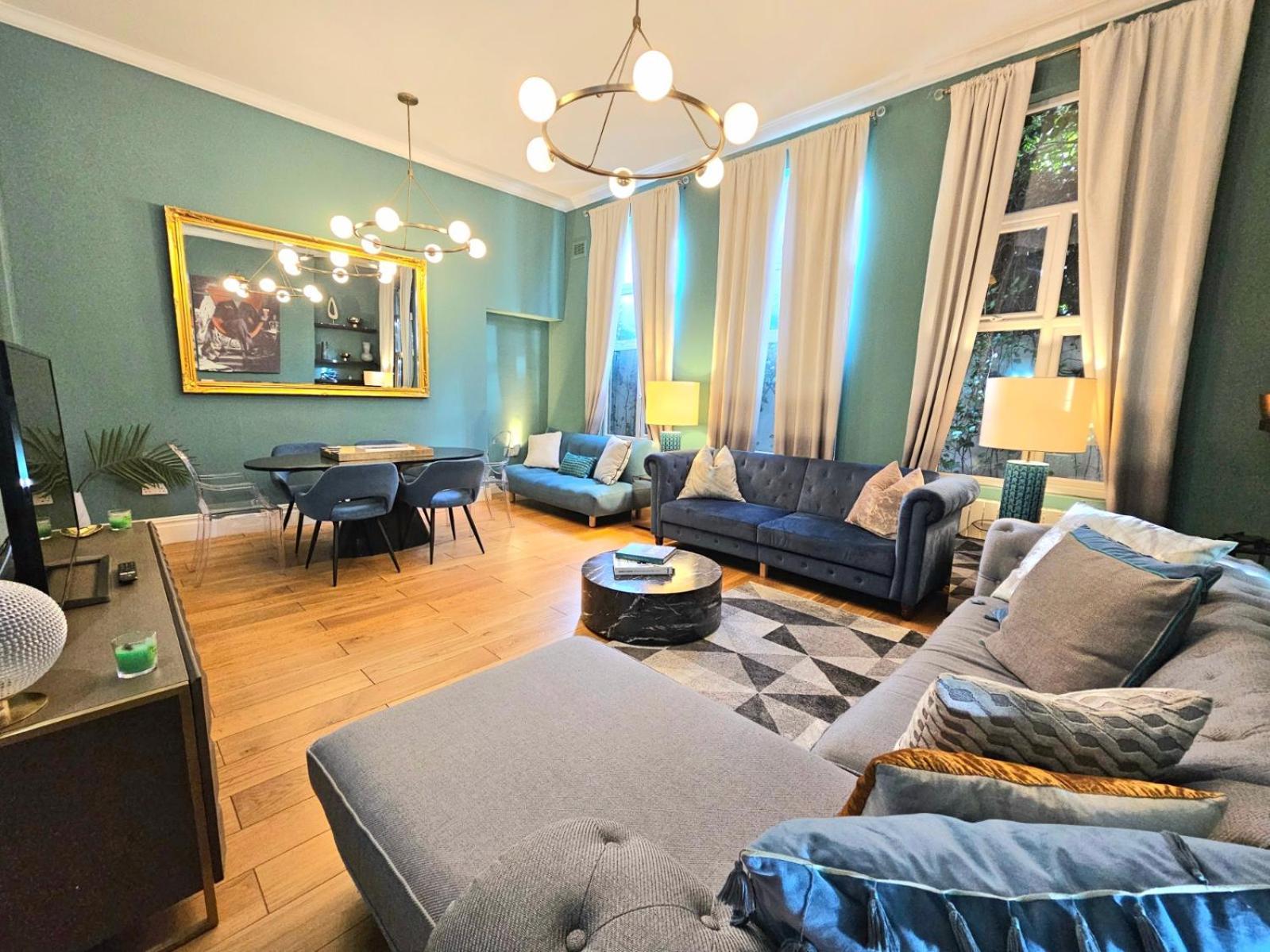 Lejlighed Stunning Hyde Park Home, Ground Floor Maisonette, Duplex, Near Tube Metro Stations