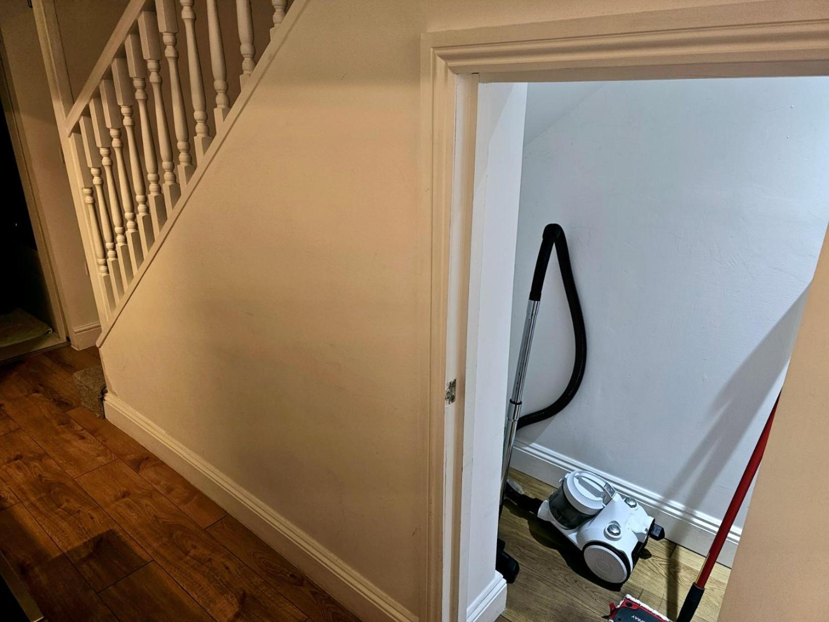 Stunning Hyde Park Home, Ground Floor Maisonette, Duplex, Near Tube Metro Stations Lejlighed *