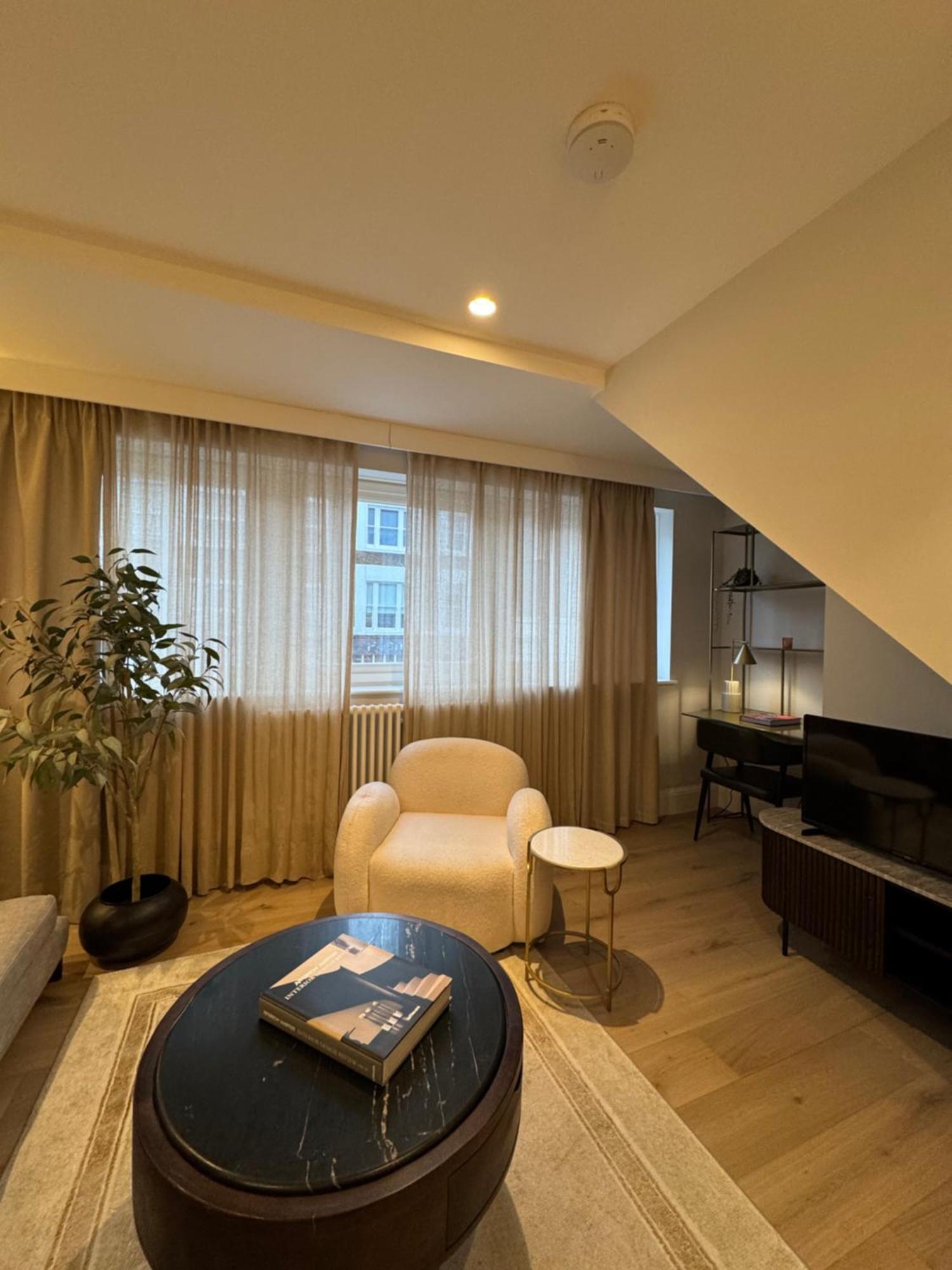 Comfort 3 Bedroom In Notting Hill Appartamento