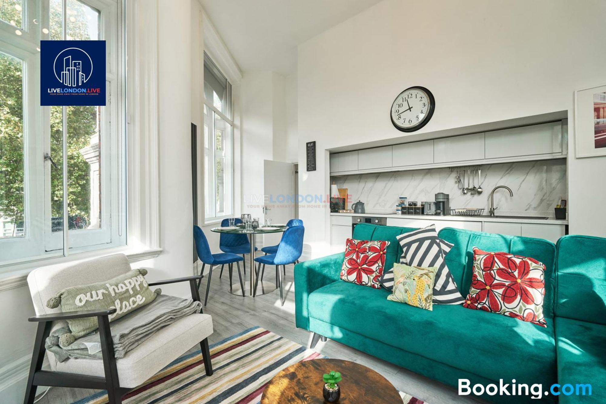 Last-minute Escape L Sleeps Up To 4 Guests L One-bedroom With King Bed And High Ceilings Near Camden By Live Short Lets & Serviced Apartment *