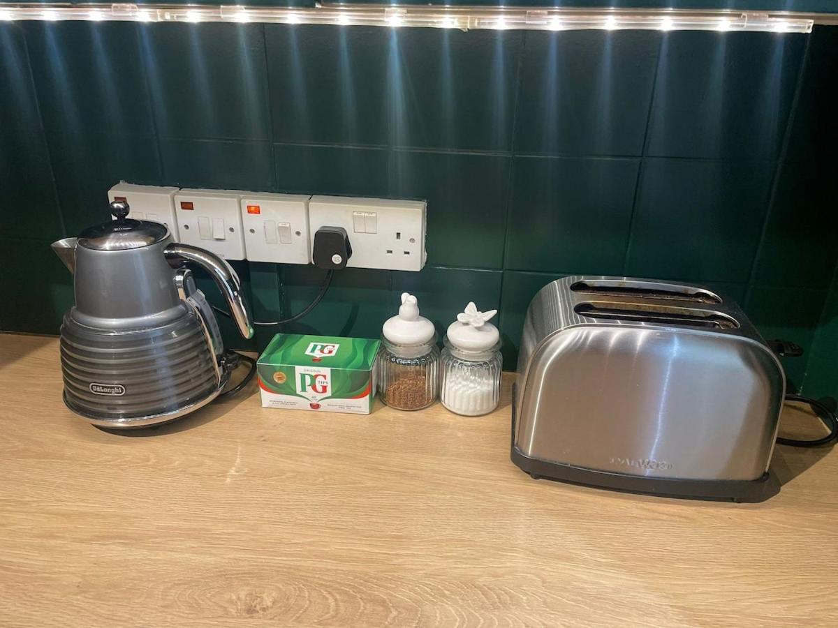 Situated In Greenwich Cutty Sark Riverside * London
