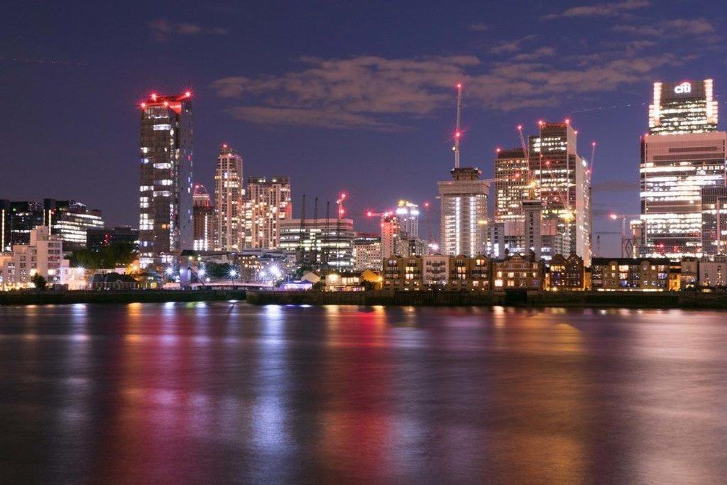 Situated In Greenwich Cutty Sark Riverside London