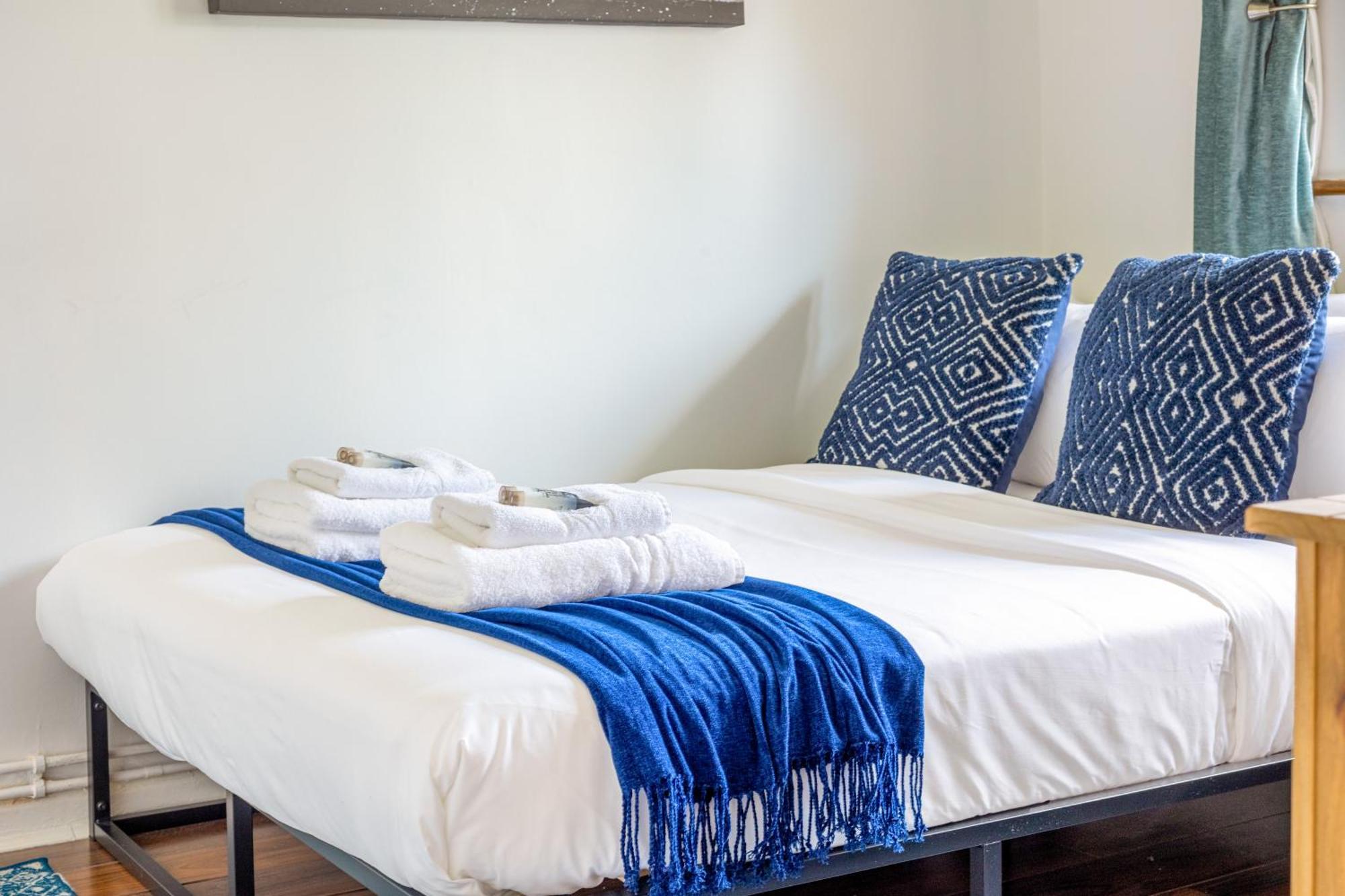 Modernized 2 Storey 2br With Garden Near Angel St Appartement