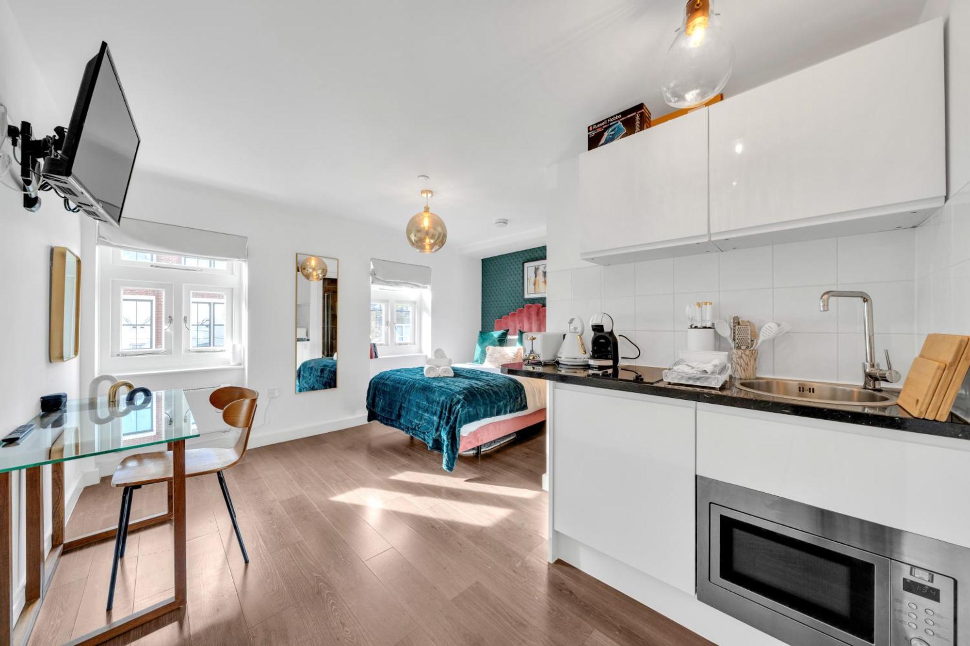 Lägenhet Urban Elegance Luxury Living With Kitchenette *