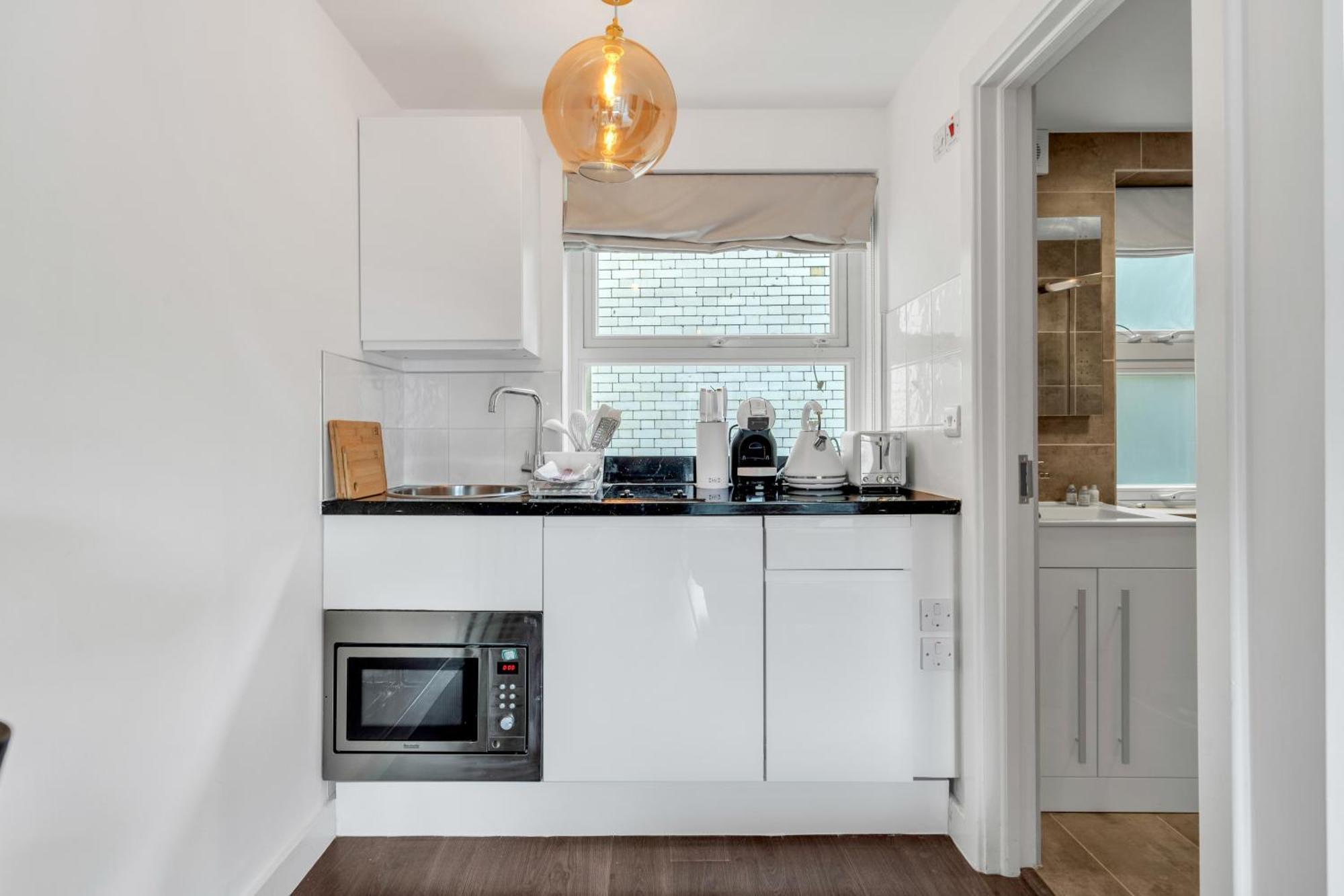 Urban Elegance Luxury Living With Kitchenette Lägenhet