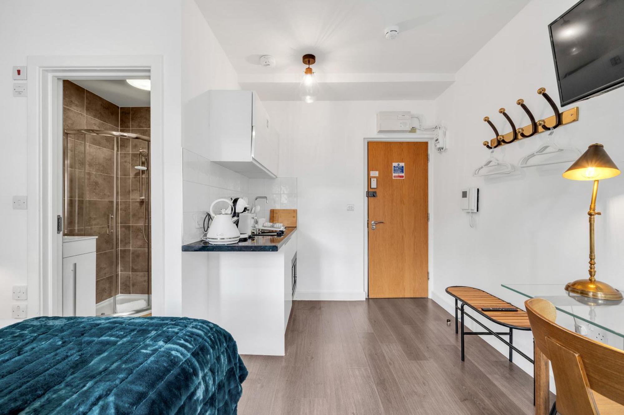 Lägenhet Urban Elegance Luxury Living With Kitchenette London
