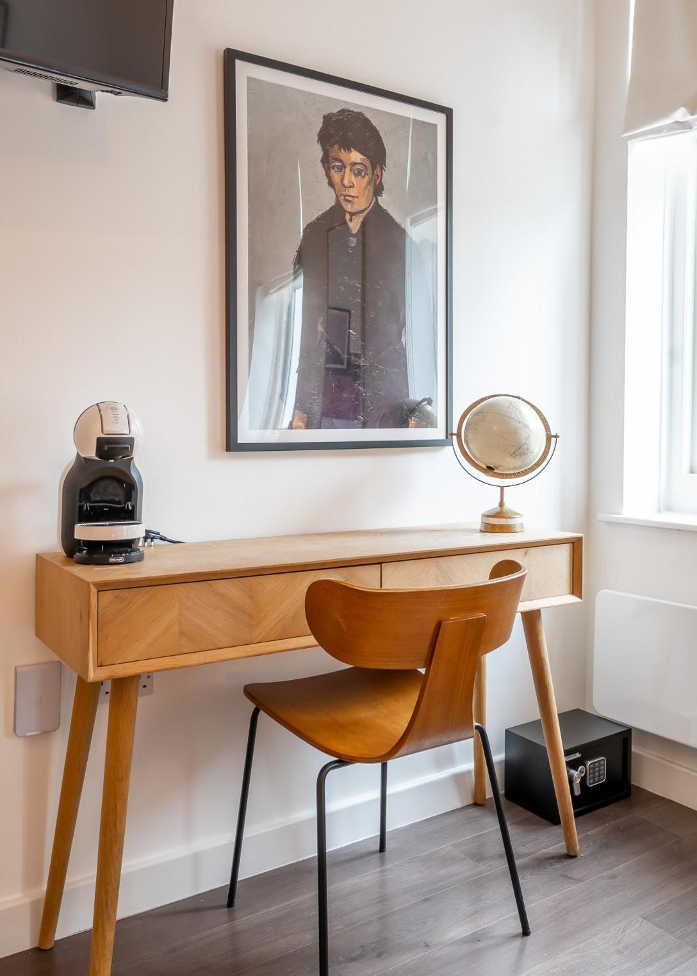 Urban Elegance Luxury Living With Kitchenette Lägenhet