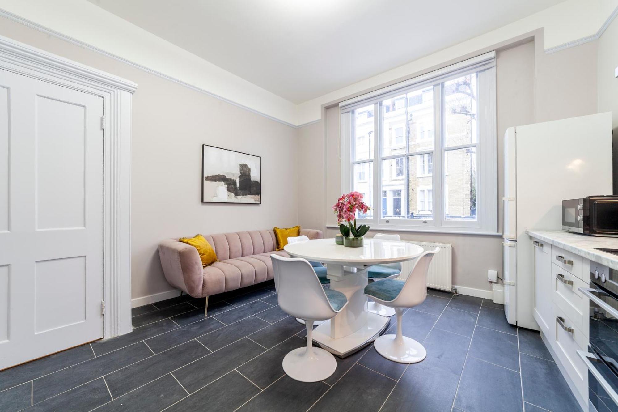 Appartement Vibrant 2 Bedroom Flat In Victorian House, Earl's Court