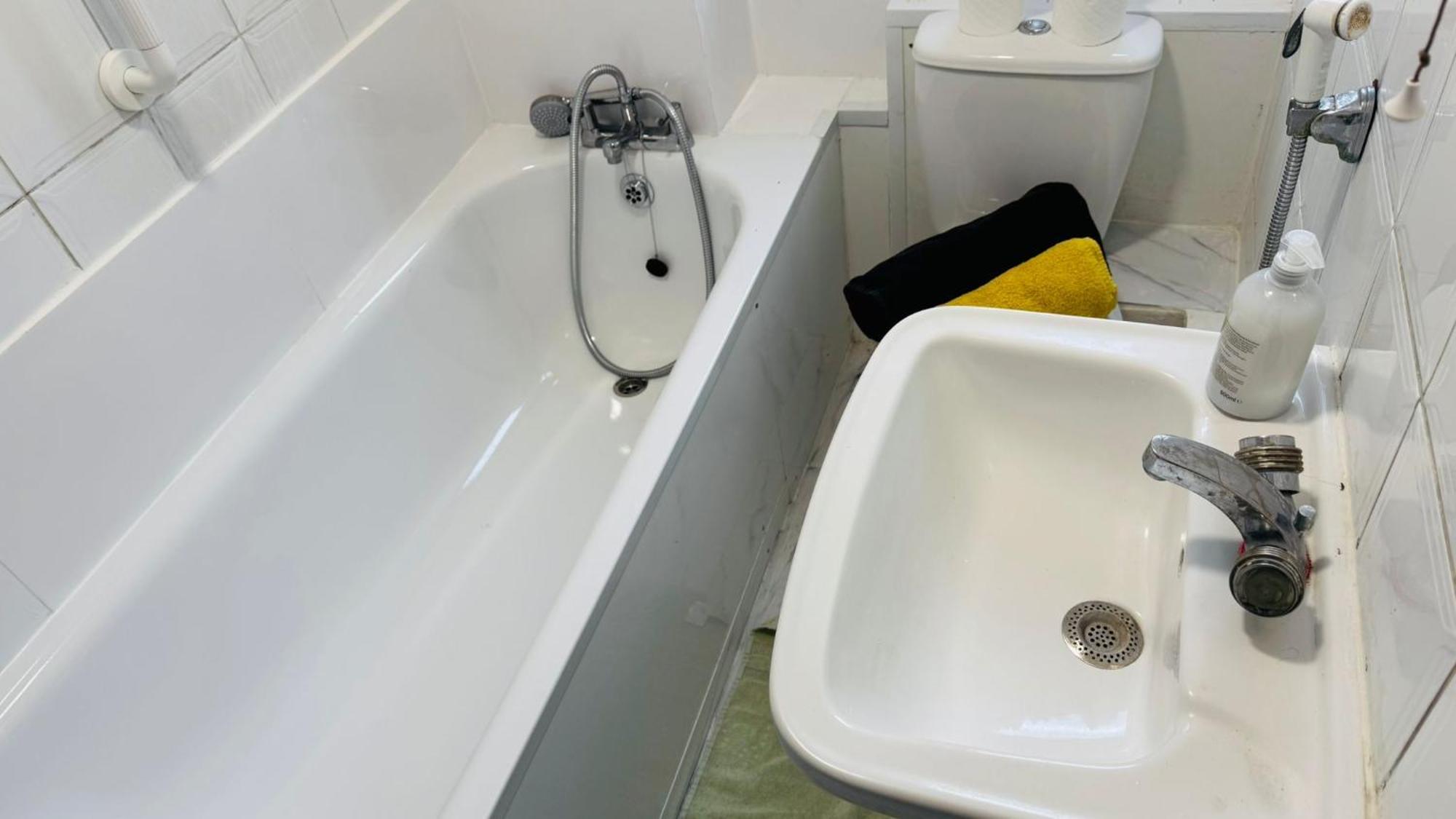 Privat overnatting Edgware Road For 4 Guests *