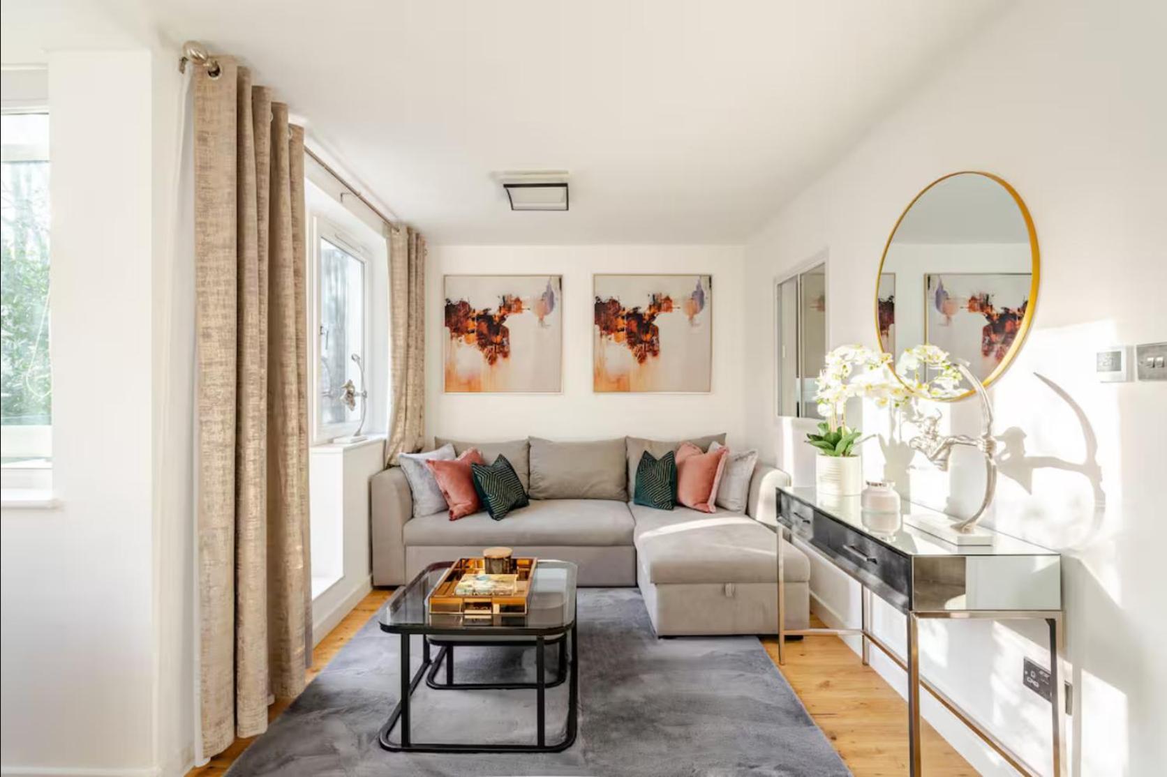 3 Bed Luxe And Cosy Maryleborne Retreat *
