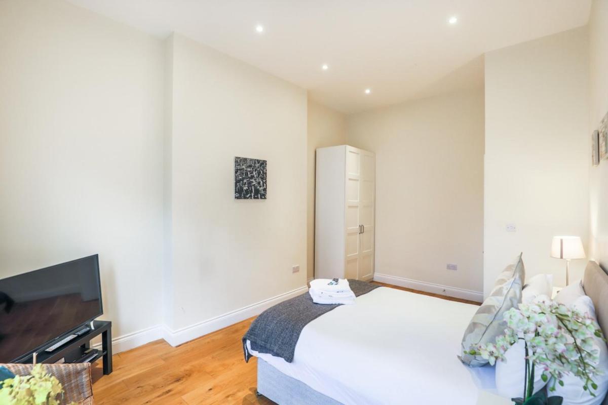 Notting Hill 2 Bed Flat - 5 Min To Portobello Road Apartment London