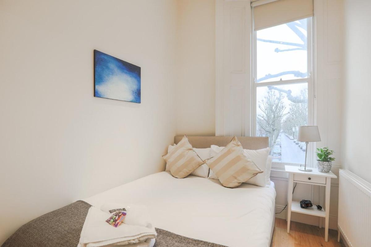 Notting Hill 2 Bed Flat - 5 Min To Portobello Road *