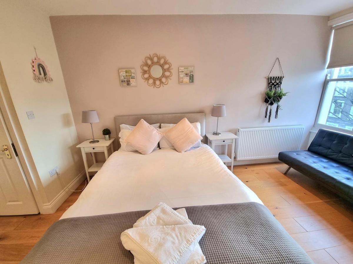 Notting Hill 2 Bed Flat - 5 Min To Portobello Road
