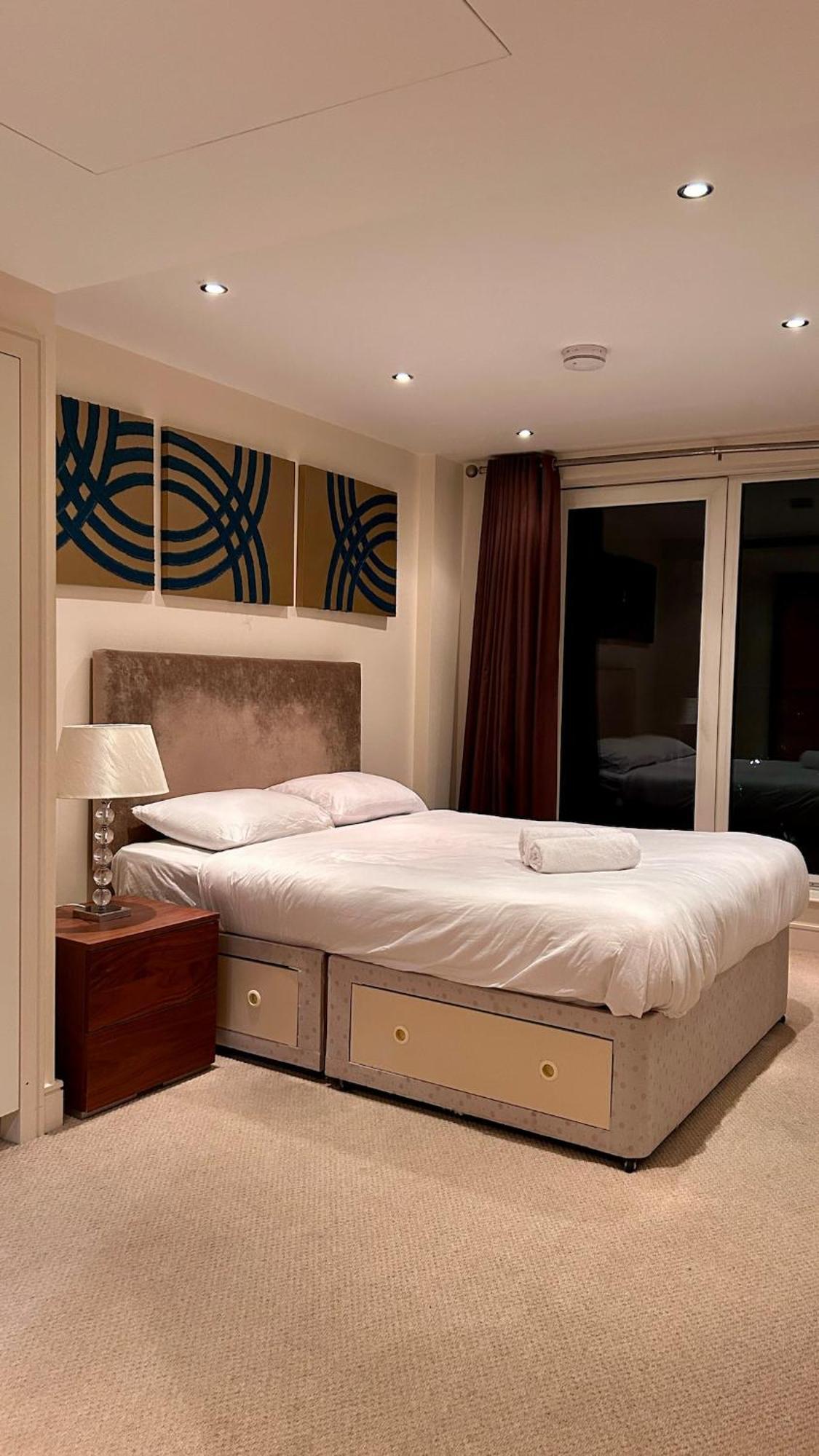 Lejlighed Comfortable & Well-located 2 Bed In Chelsea