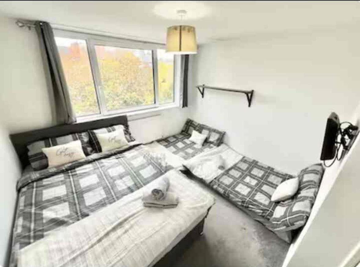 Paddington Private Sleeps 4 London