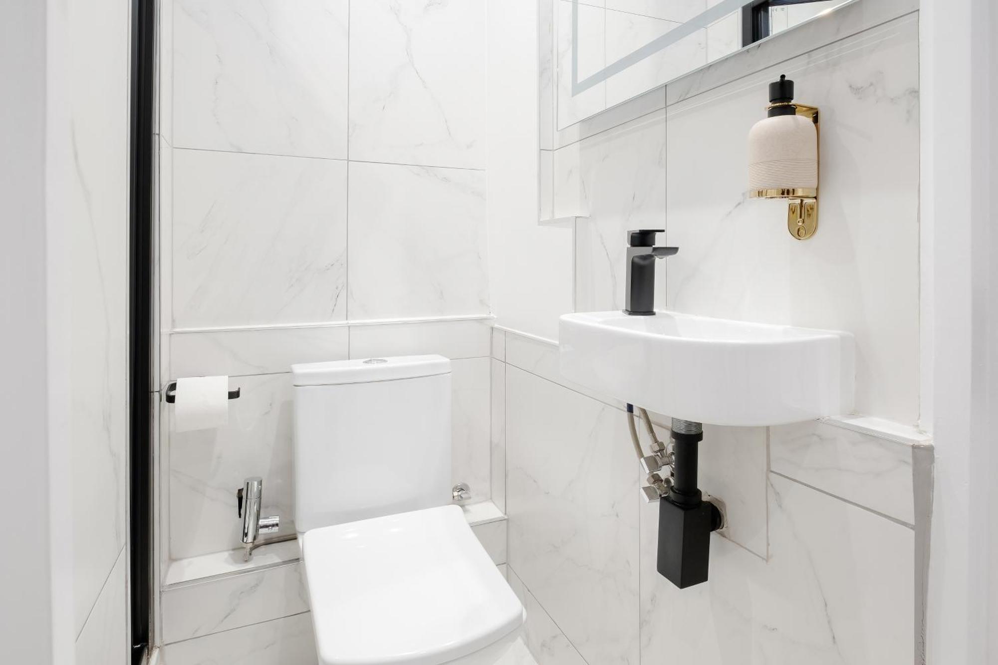 Luxury 2 Bedroom In Holiday home London