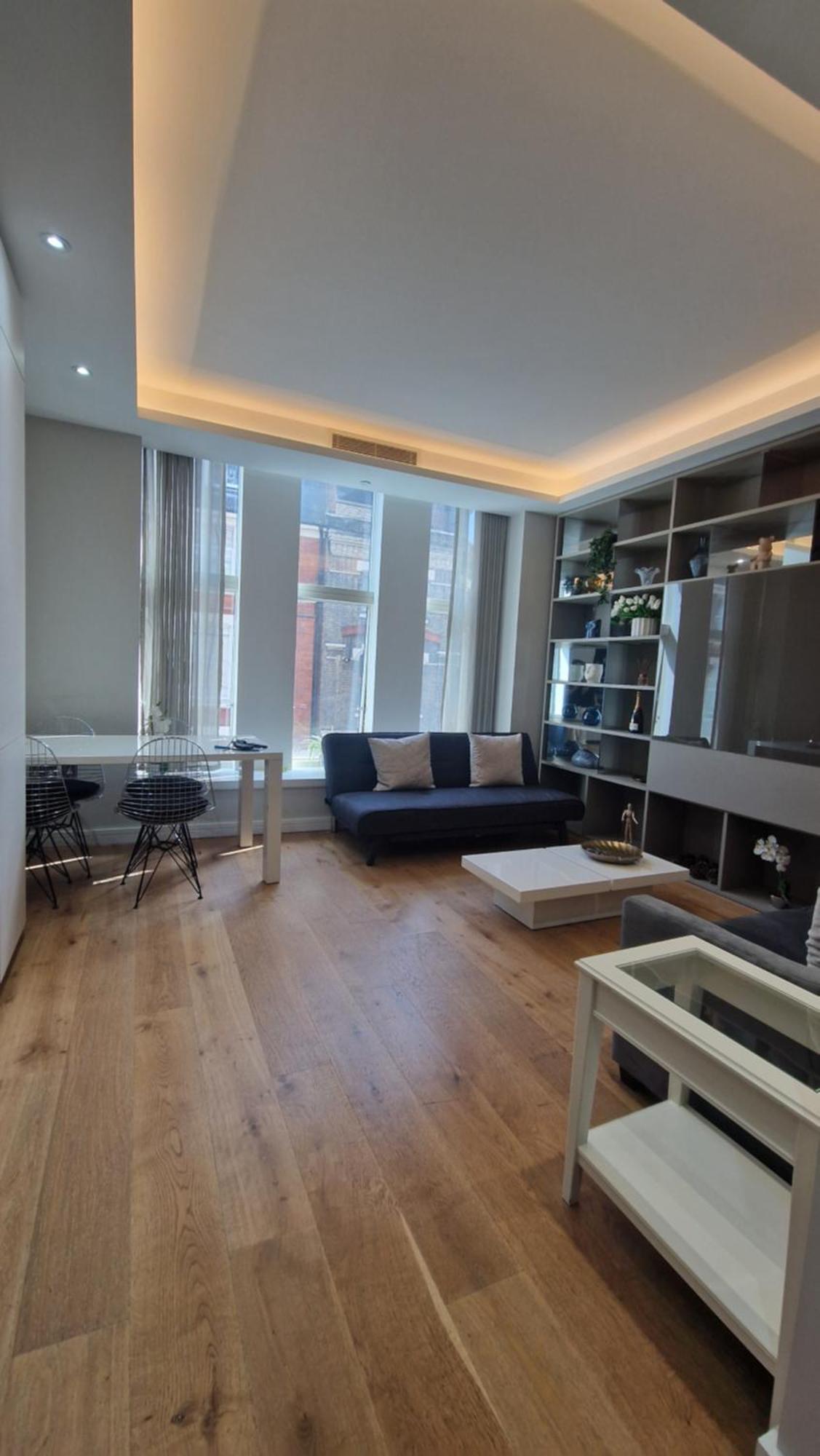 Apartment Modern Luxury Entire Covent Garden Apartment Sleeps 5 600Sqft London
