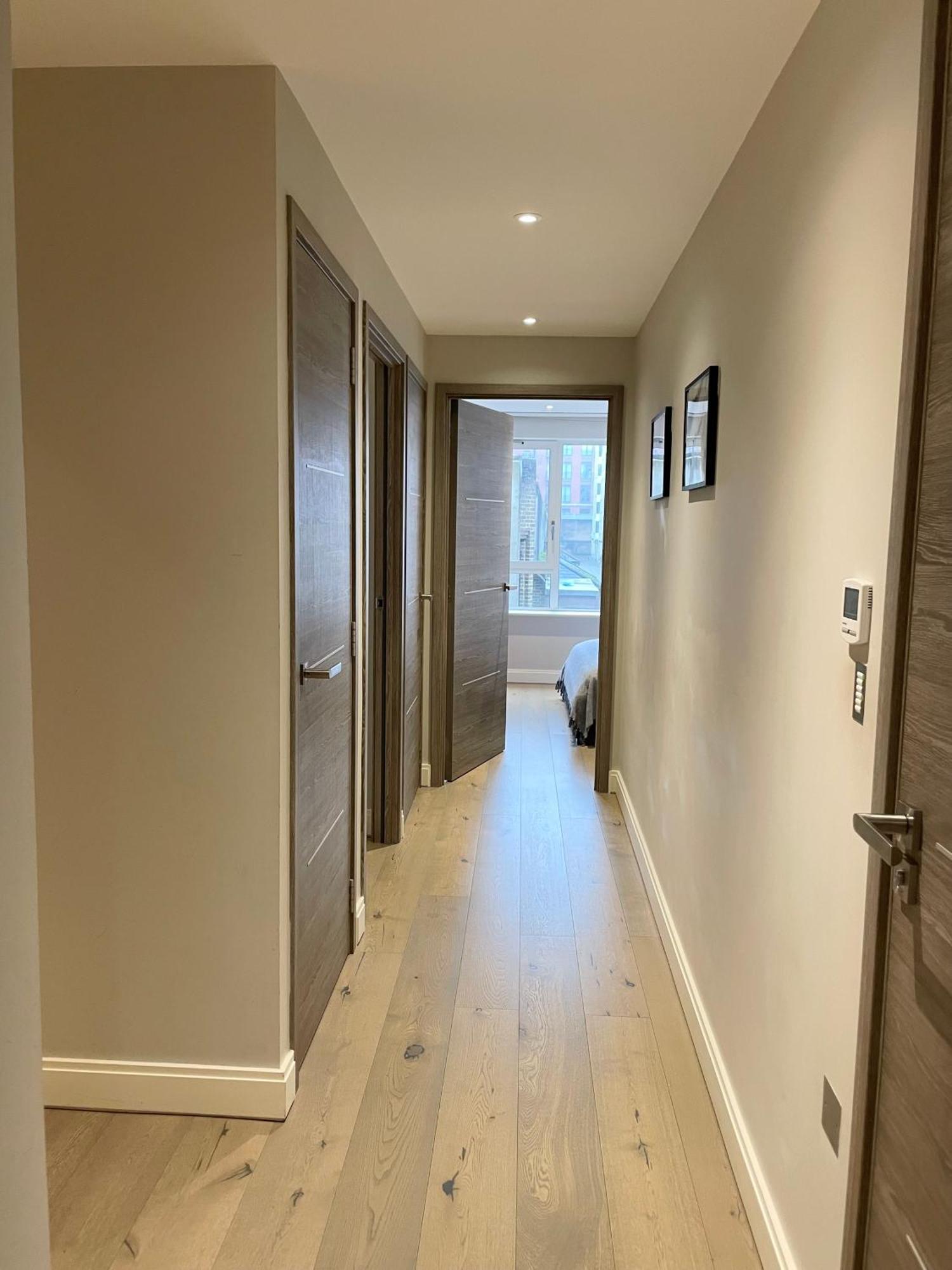 Luxury In Westminster Apartment